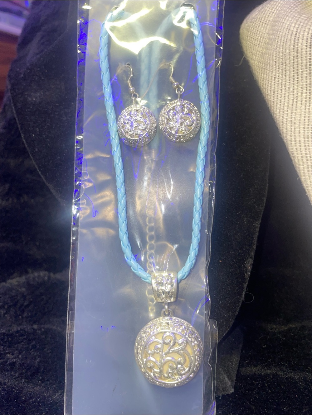 Silver Filigree Pendant Necklace & Earring Set - Light Blue